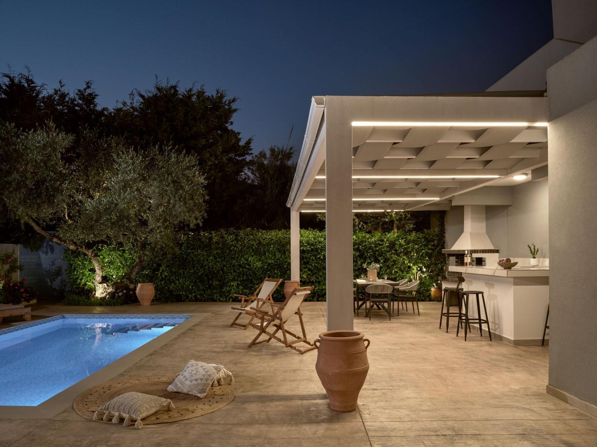 Jasmine Suites With Private Pool Циливи Экстерьер фото
